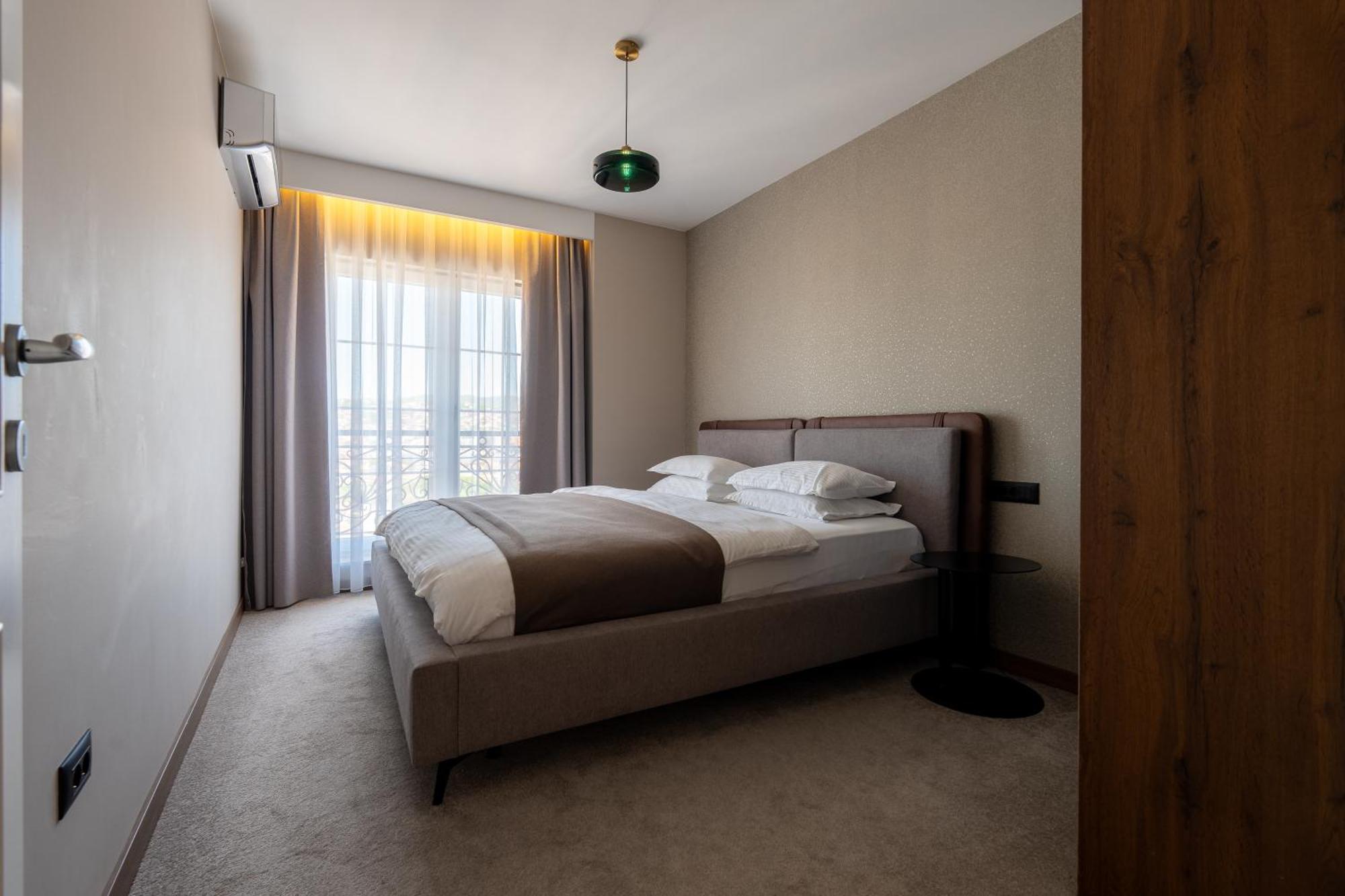 Downtown Apartments Pristina Exterior foto
