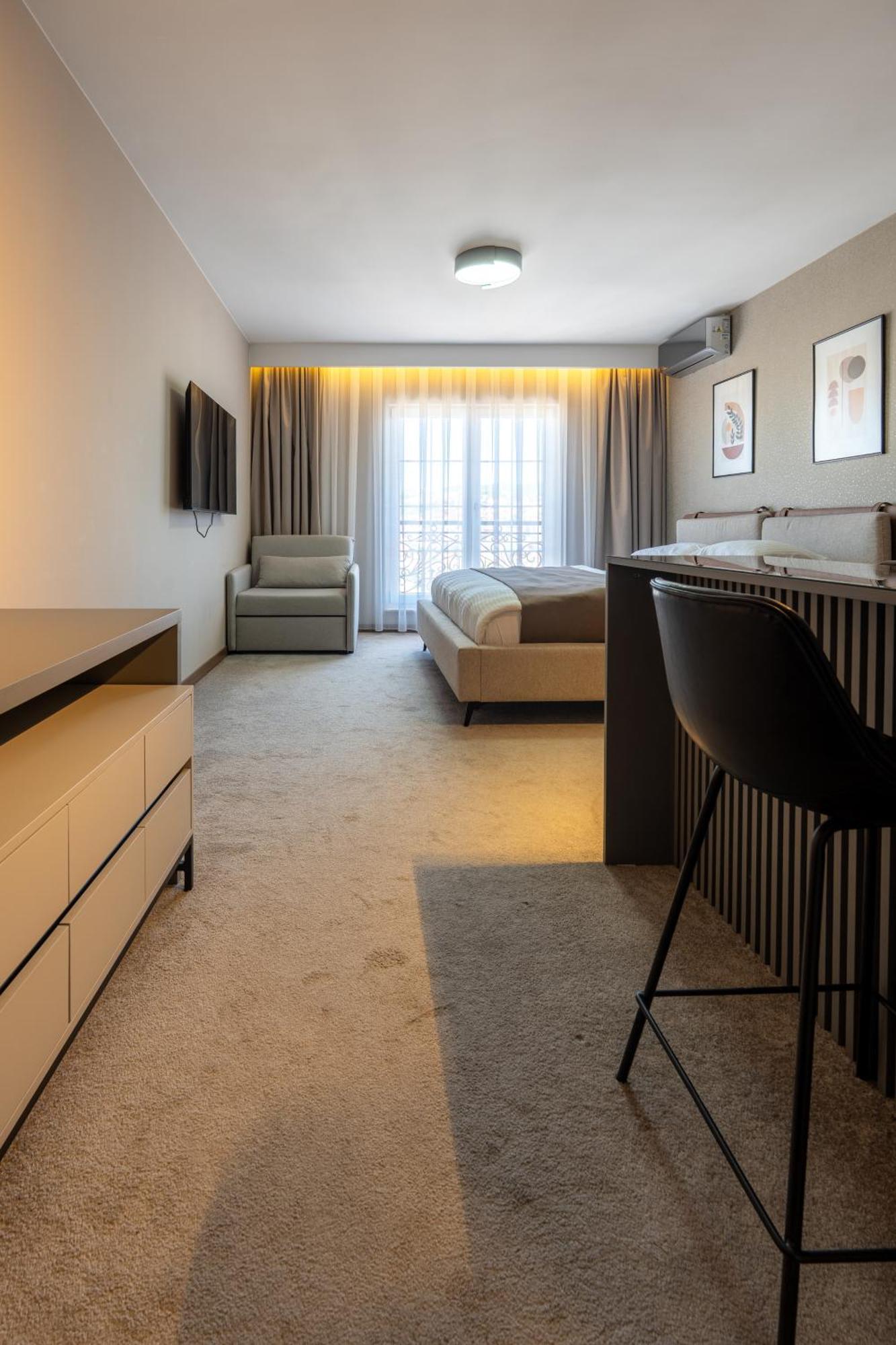 Downtown Apartments Pristina Exterior foto